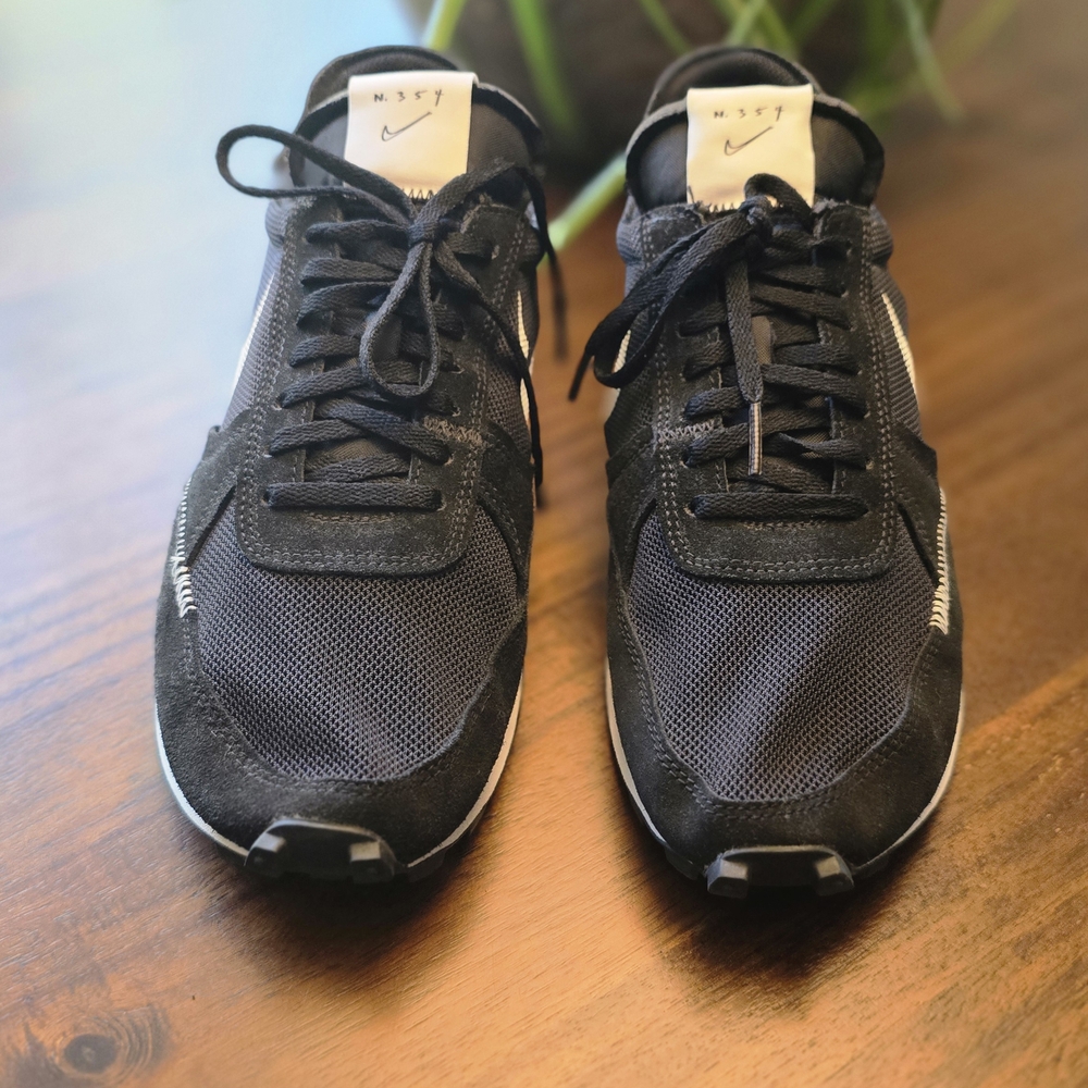 NIKE Dbreak-type Daybreak black /white Size 9.5